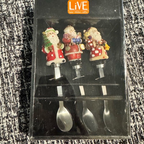 Set of 3 Christmas Spoons New with Santa Claus Figures