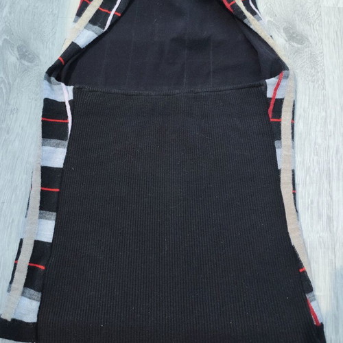 Atos Lombardini top like new, halter neck, size S/M, elastic fabric