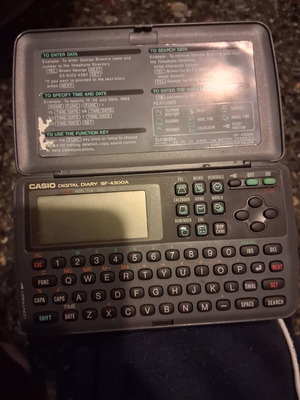Casio Digital Diary SF-4300A electronic organizer