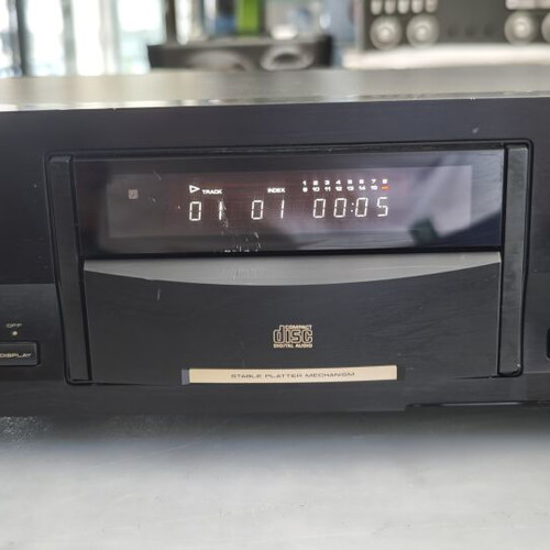 Pioneer PD S707 CD player used