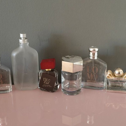 Empty perfume bottles used, set of 8 famous brands