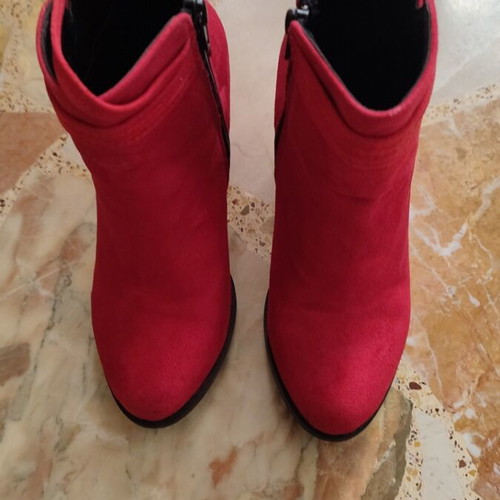 Women's Castor Ankle Boots like new, red, heel 8 cm, size 37