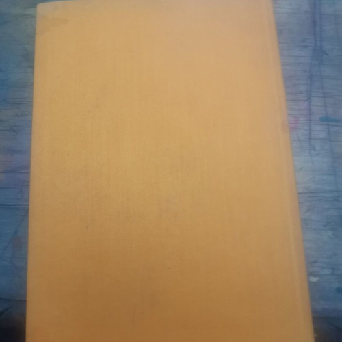 Sti Sigi Tou Nou book used, worn cover
