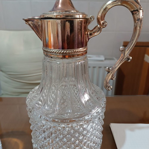 Vintage crystal pitcher with 6 glasses used