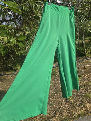 Πράσινη παντελόνα wide leg σαν καινούργια, μέγεθος S 36 8