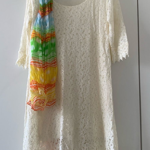 White lace dress M&G like new, Made in Italy with scarf