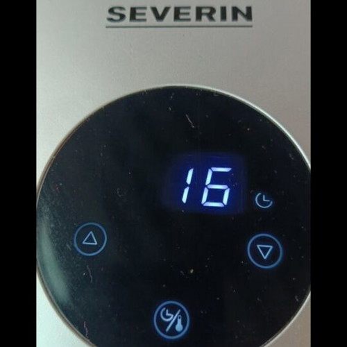 Severin air fryer FR 2455H, 1.8L, 900W, digital touch screen