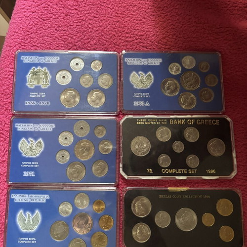 Complete set of 6 coin series in case