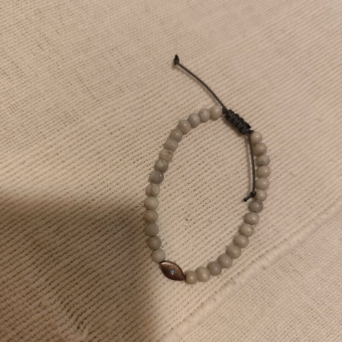 Macrame bracelet with eye new, white