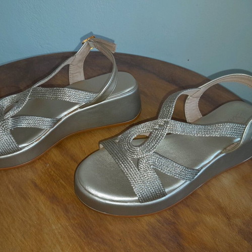 Simius women's sandals size 39 new, beige