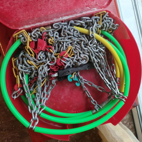 Snow chains like new