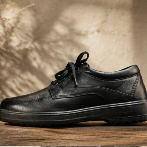 Unichel black leather shoes with laces, size 41