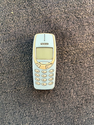 Nokia 3330 μεταχειρισμένο vintage κινητό τηλέφωνο με μπαταρία