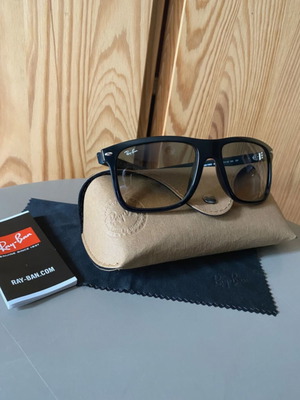 RayBan Boyfriend II γυαλιά ηλίου καινούργια, μαύρα