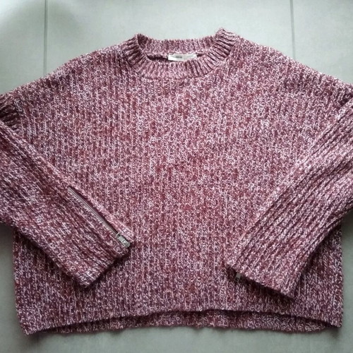 Pull & Bear cropped oversized shirt like new, burgundy and white
