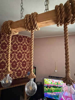 Ceiling lights like new with solid wood and adjustable chain