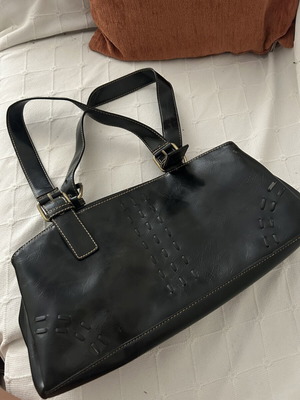 Vintage shoulder bag like new, very good condition