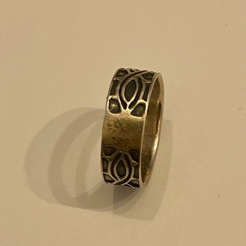 Silver 925 ring like new