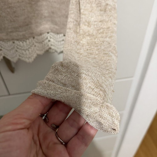 Bershka pullover with lace used, size M, beige