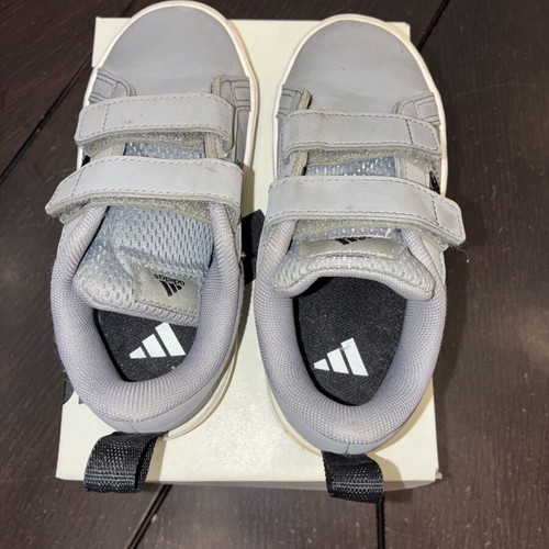 Adidas kids shoes size 27 grey like new, athletic