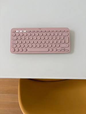 Logitech K380 Wireless Bluetooth Πληκτρολόγιο ροζ σαν καινούργιο