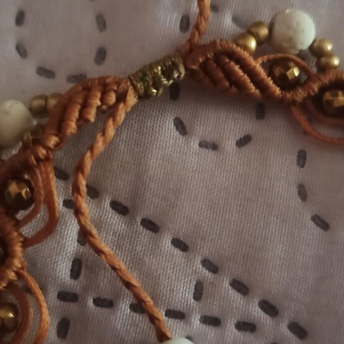 Macrame anklet new, brown