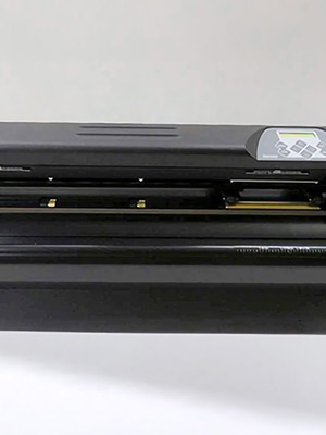 Souma Cutter D60r plotter cutter used with OPOS optical system