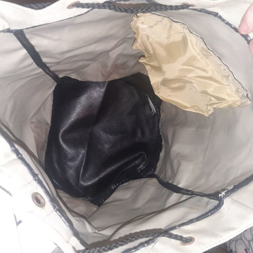 Large travel sack like new, beige