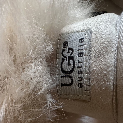Ugg Australia boots with external fur, like new, size 40, white