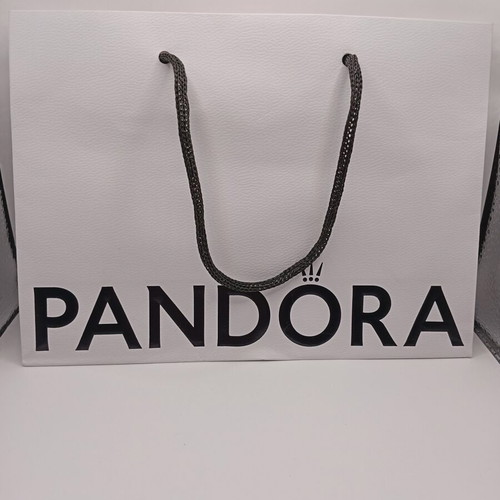 Pandora gift bag like new, large size