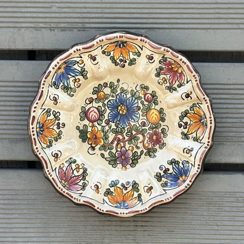 Fumanti Gubbio Italian Handmade Ceramic Decorative Plate 21 cm used