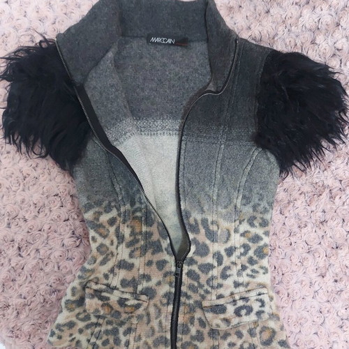 Marc Caine original vest like new, animal print and grey