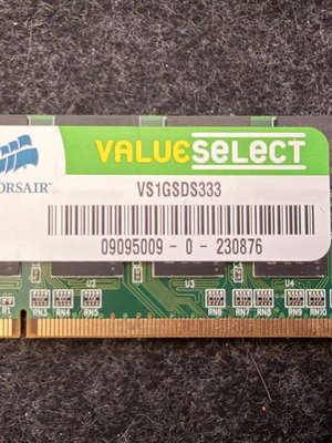 Corsair ValueSelect 1GB DDR1 SO-DIMM RAM like new, 333MHz