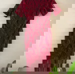 Дантелена рокля нова, размер М, червена