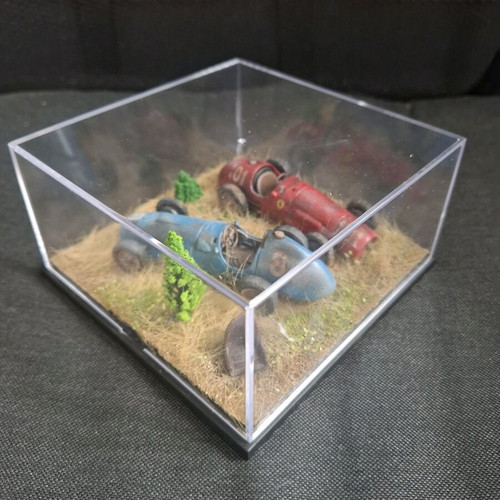 Handmade diorama with legendary Ferrari F1 models 1:43 new