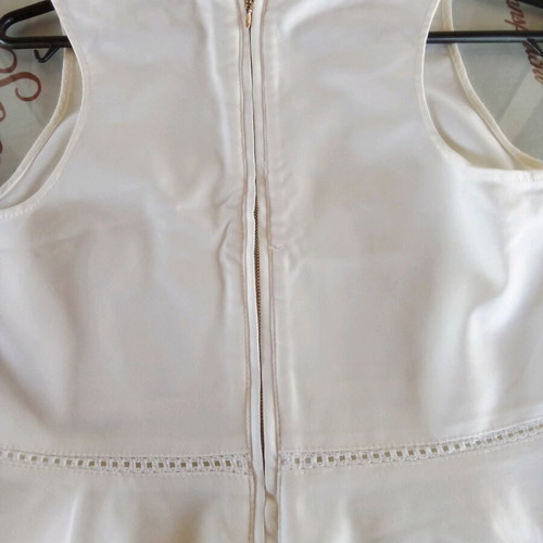 Zini white blouse size 40 like new, slim fit