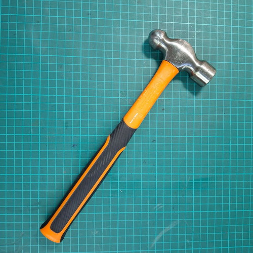 Tactix 222005 Ball Peen Hammer 340gr with Plastic Handle like new