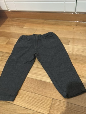 Baby pants used 12-18 months with cut label