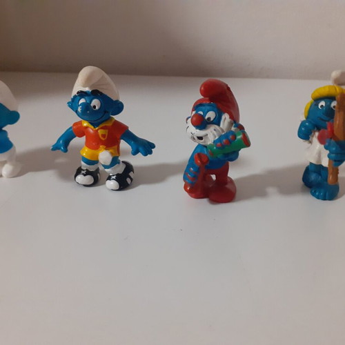 Smurfs figures used