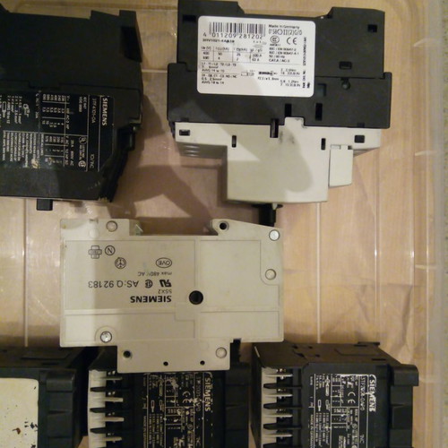 Siemens motor relays and switches used, functional