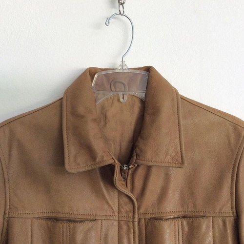 Women's Camel Leather Jacket Cropped used, size S/M, beige