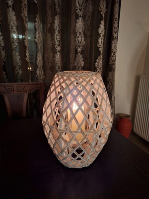 Floor candlestick like new, large, ecru color