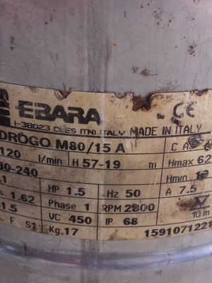Ebara stainless steel submersible pump used, 1.5 hp, multistage