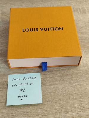 Louis Vuitton μικρό άδειο κουτί συσκευασίας 17 x 17 x 4 εκ.
