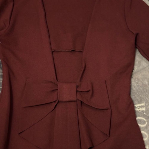 BSB blouse with 1/4 sleeve like new, red, size S