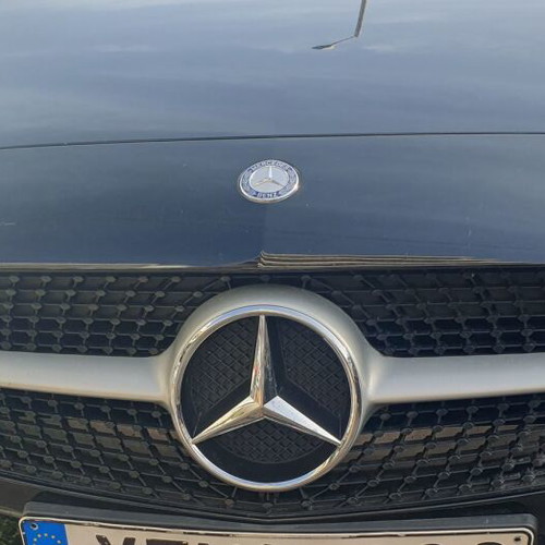 Mercedes A180d W176 2016 Facelift Front Grille like new without emblem