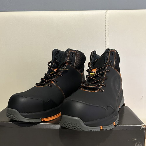 Work shoes new, size 43, black and grey