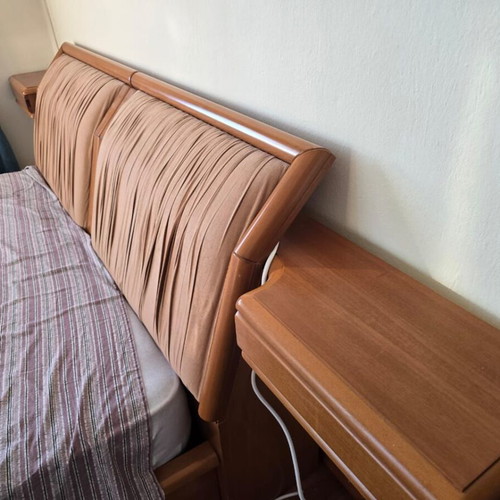 Bedroom set used with storage space and mattress 1.60×2.00 m