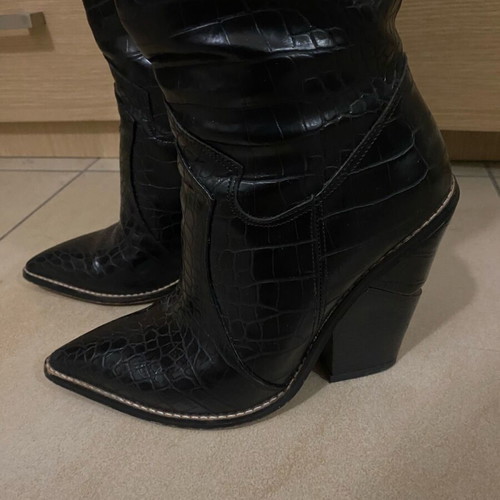 Iris luxury cowboy boots nearly new, black, size 37