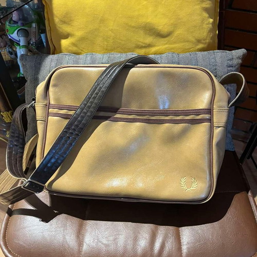 Fred Perry Messenger Shoulder Bag like new, beige and brown